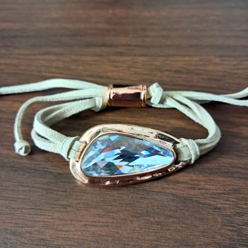 Premier Designs faceted Gemstone bracelet